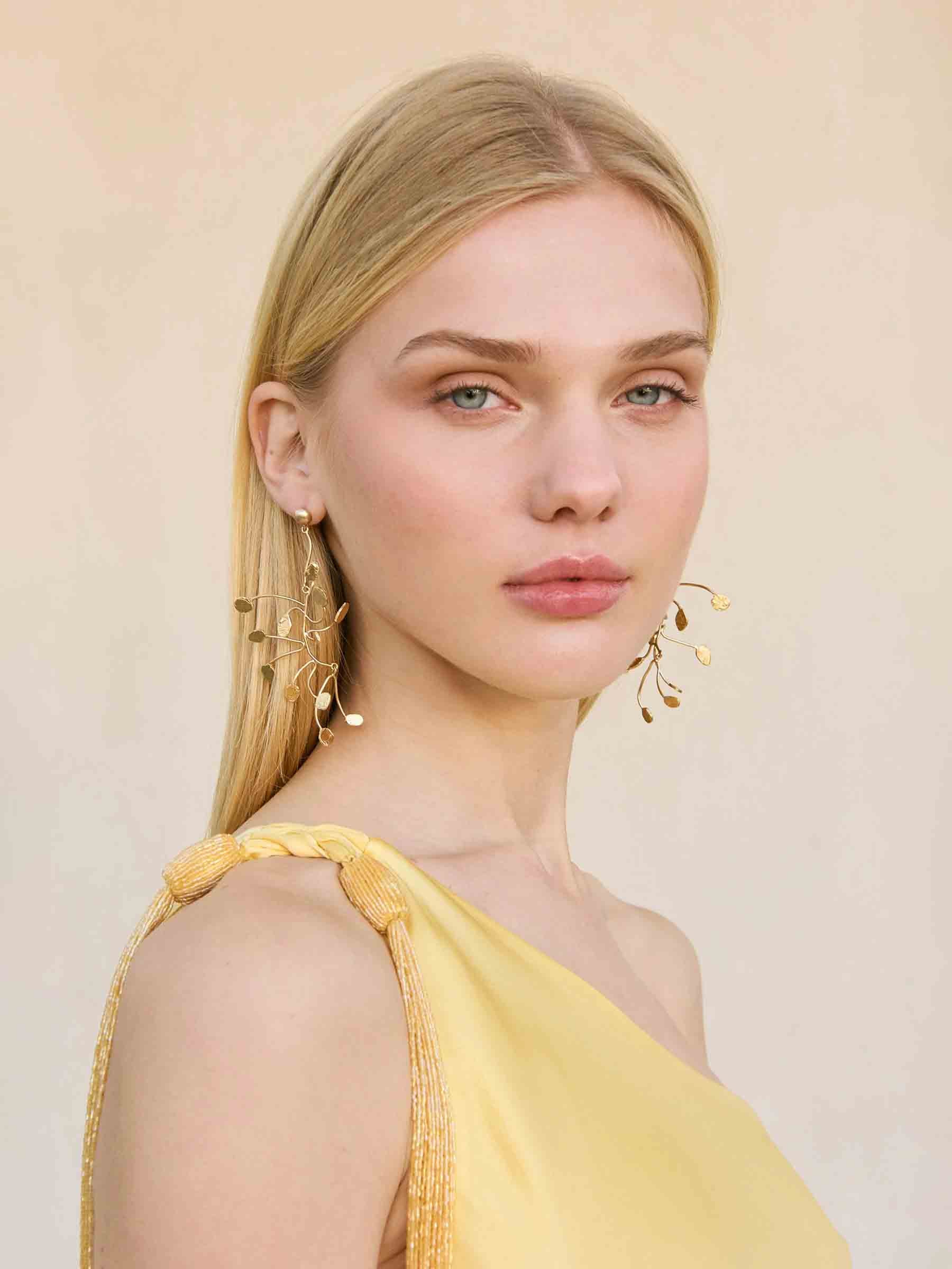 Cult Gaia Mujer Barcelona Pendientes Ilaria color Dorado sku 850-001963 01 - Foto 2