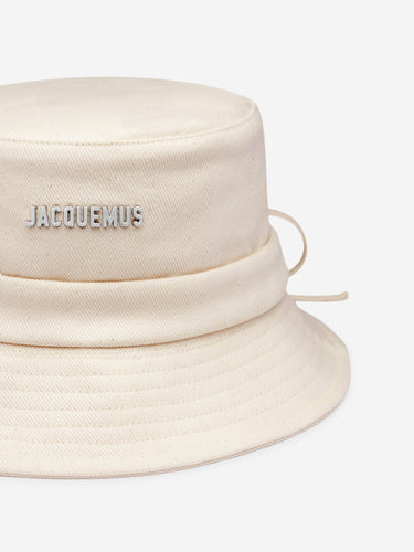 Jacquemus Mujer Barcelona Sombrero Le Bob Gadjo color Blanco sku 899-001983 01 - Foto 2