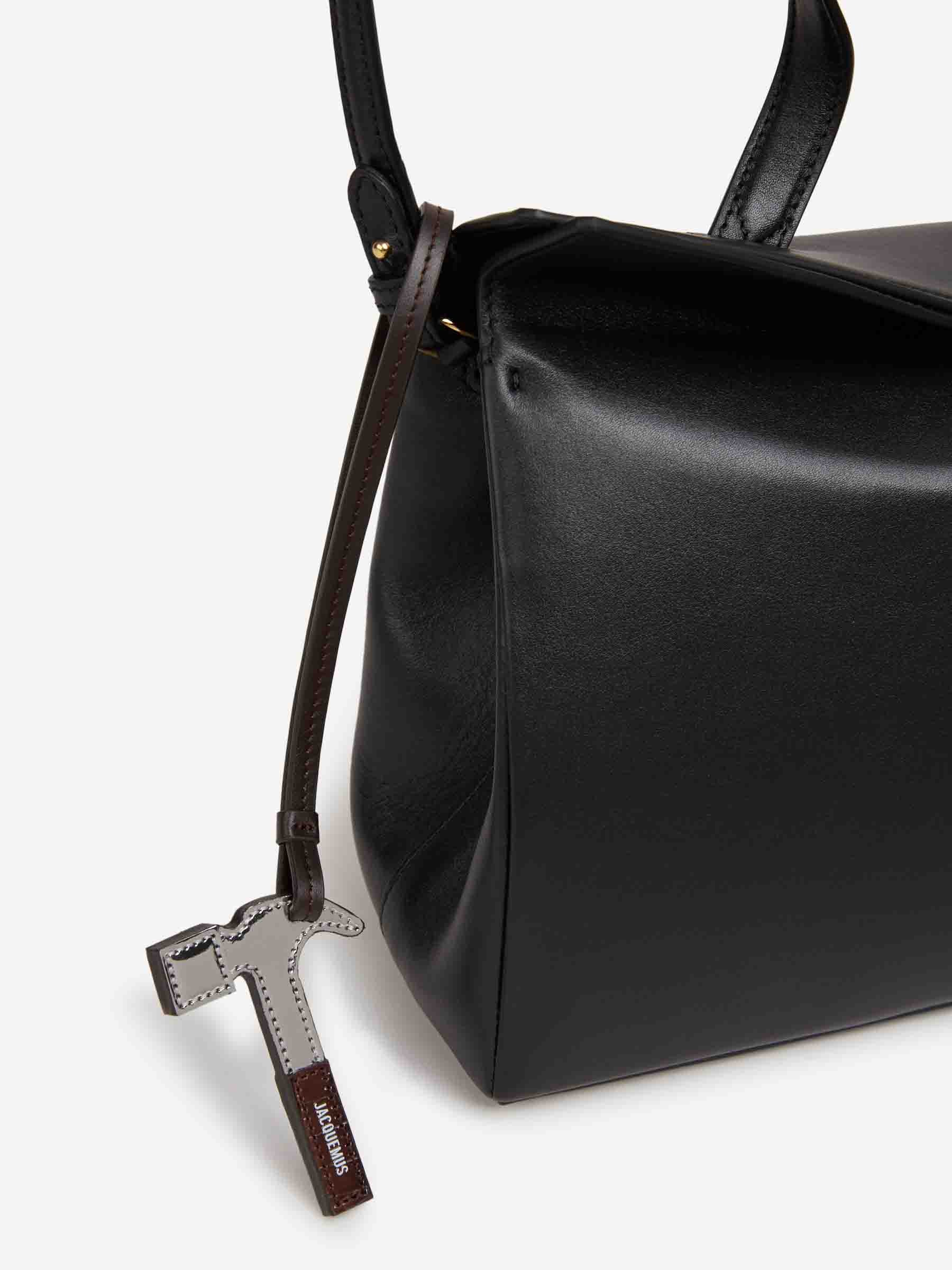 Jacquemus Mujer Barcelona Charm Le Marteau color Plateado sku 899-002016 01 - Foto 2