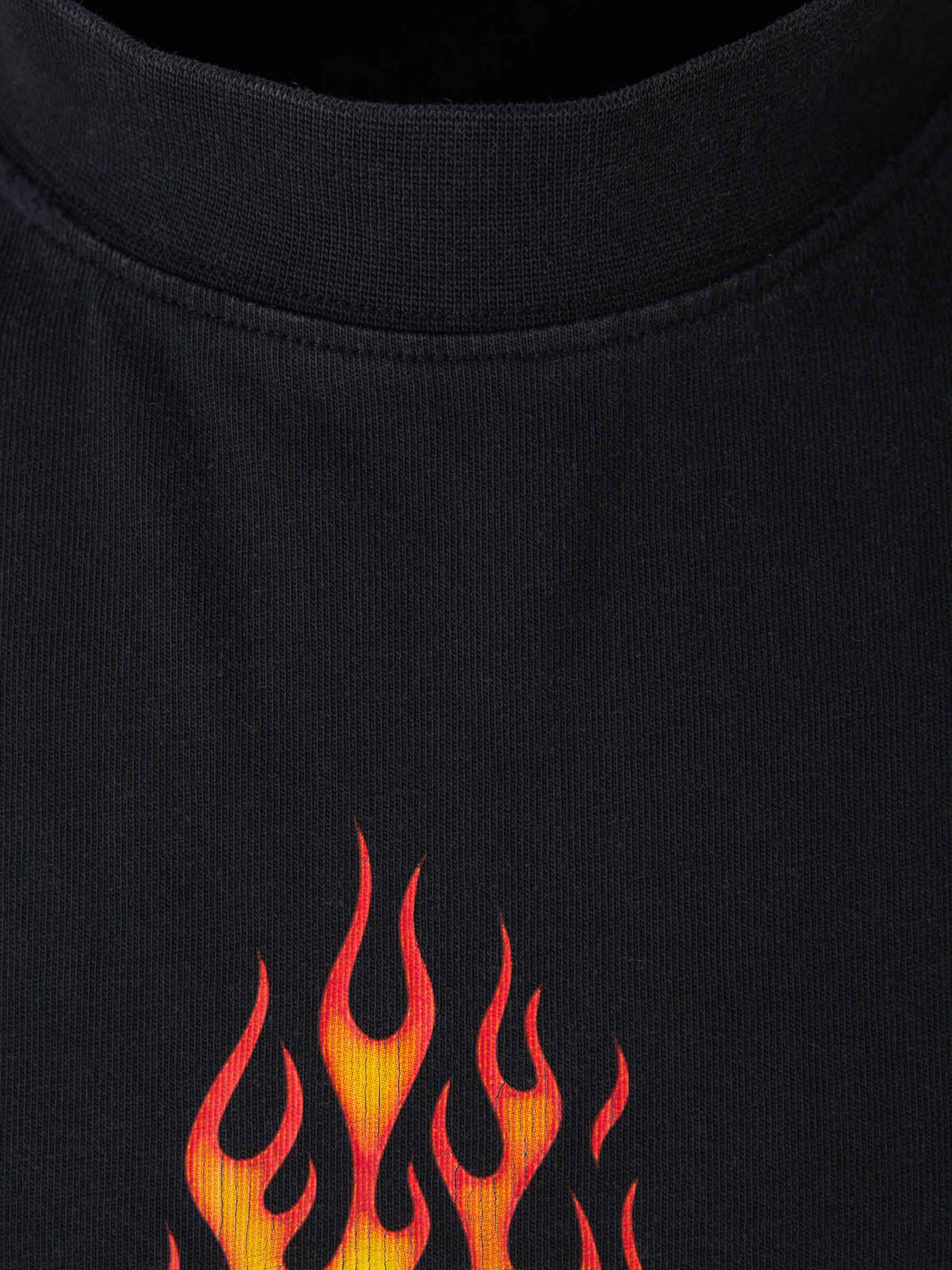 Balenciaga – Burning Unity T-shirt Hombre 553-003778 01