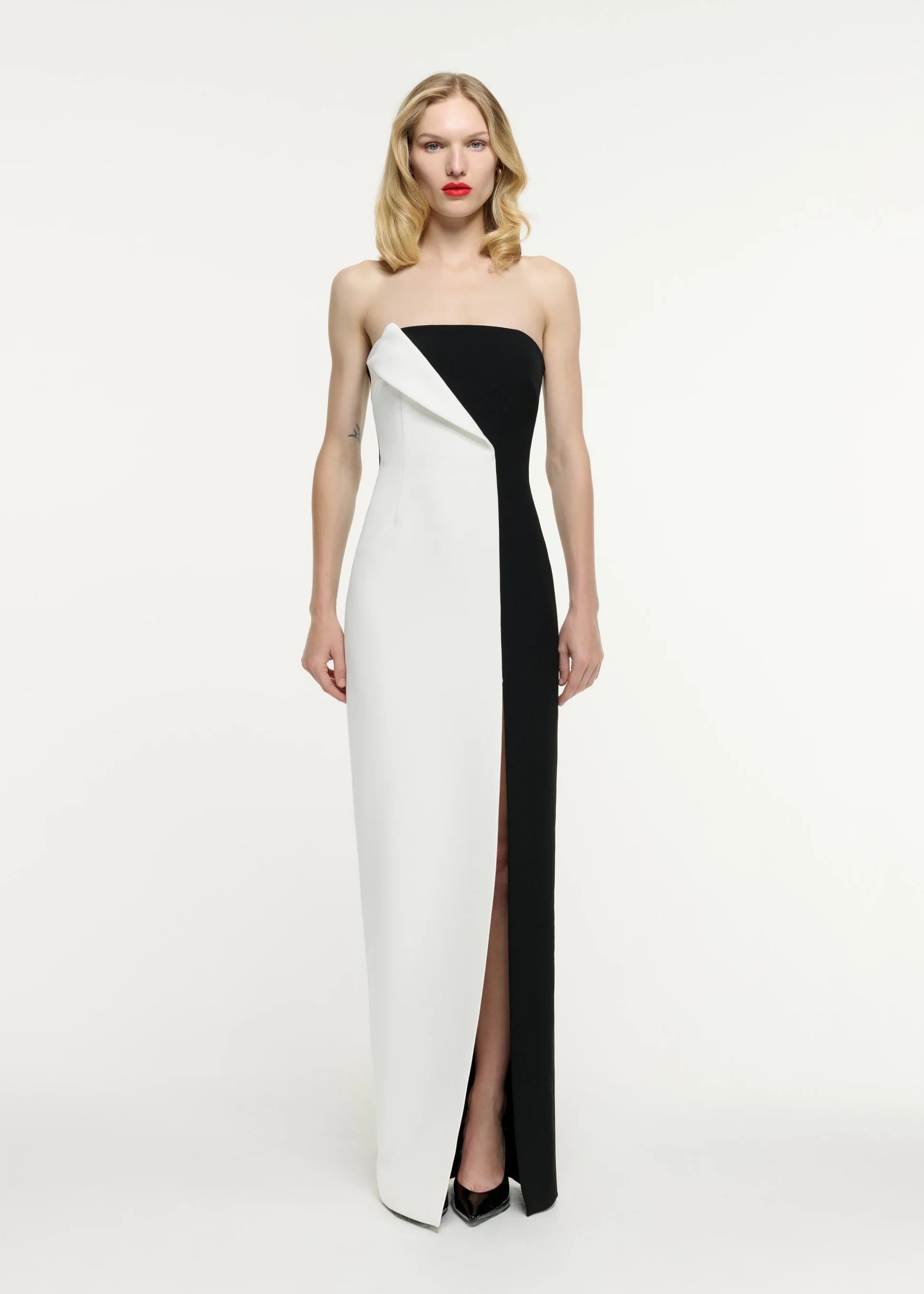 Roland Mouret Mujer Barcelona Vestido Maxi Crepé color Blanco Y Negro sku 721-000358 01 - Foto 2