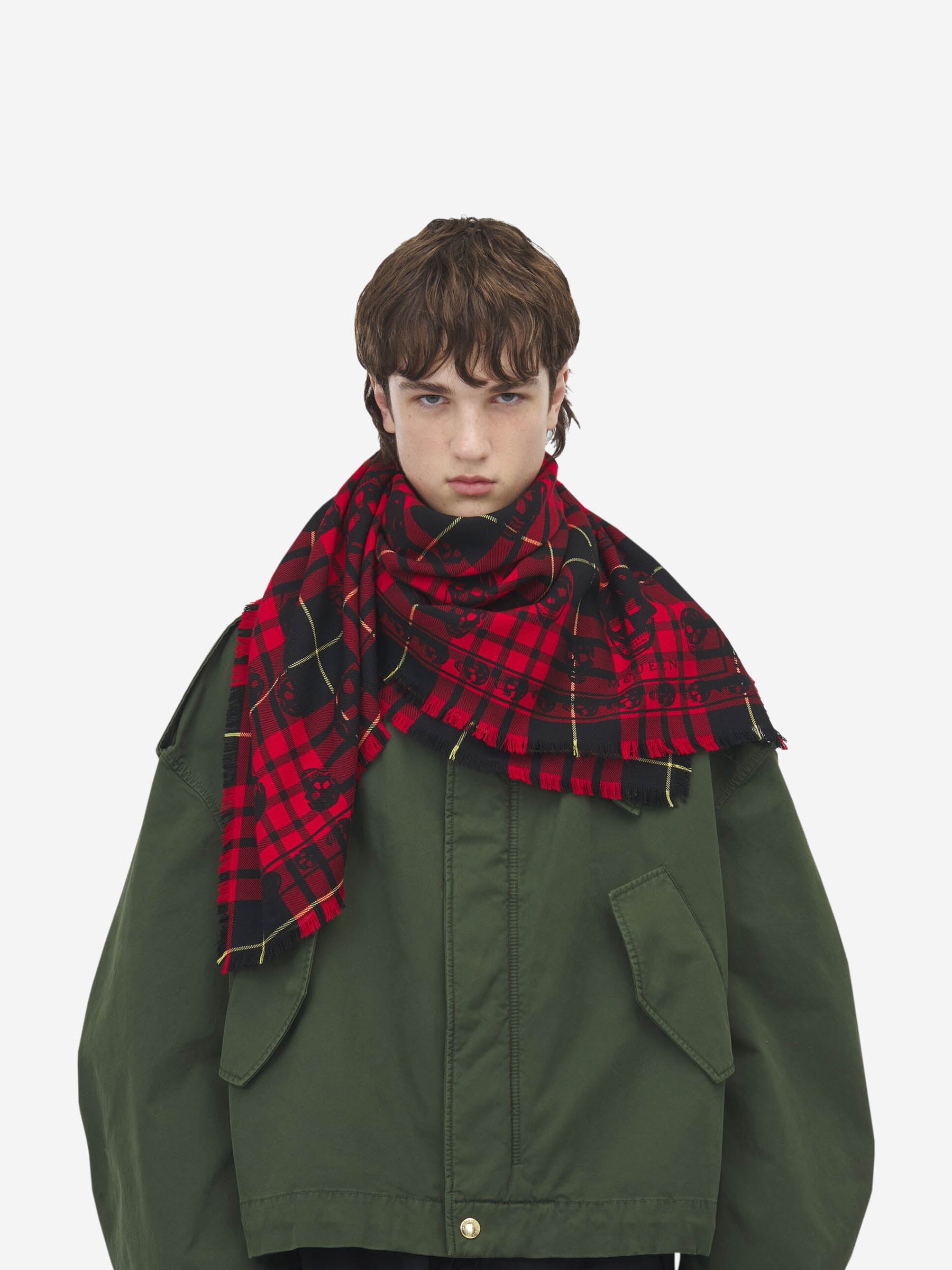 McQueen Hombre Barcelona Bufanda Calavera Lana color Rojo sku 630-001456 01 - Foto 2