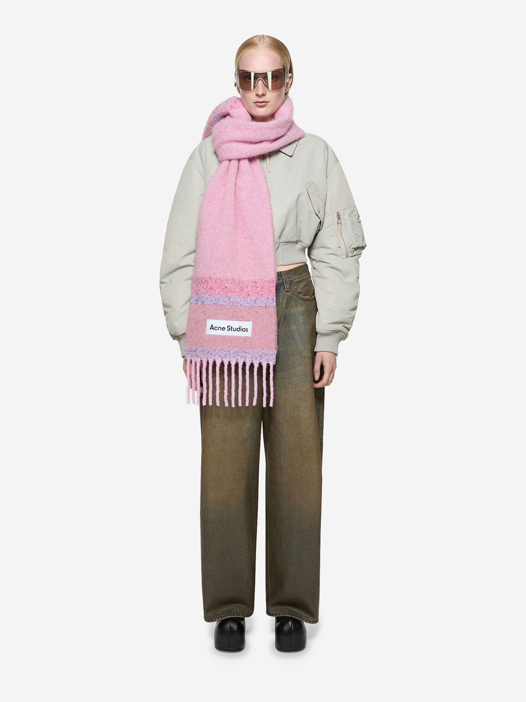 Acne Studios Mujer Barcelona Bufanda Alpaca Motivo Rayas color Rosa sku 840-000772 01 - Foto 2