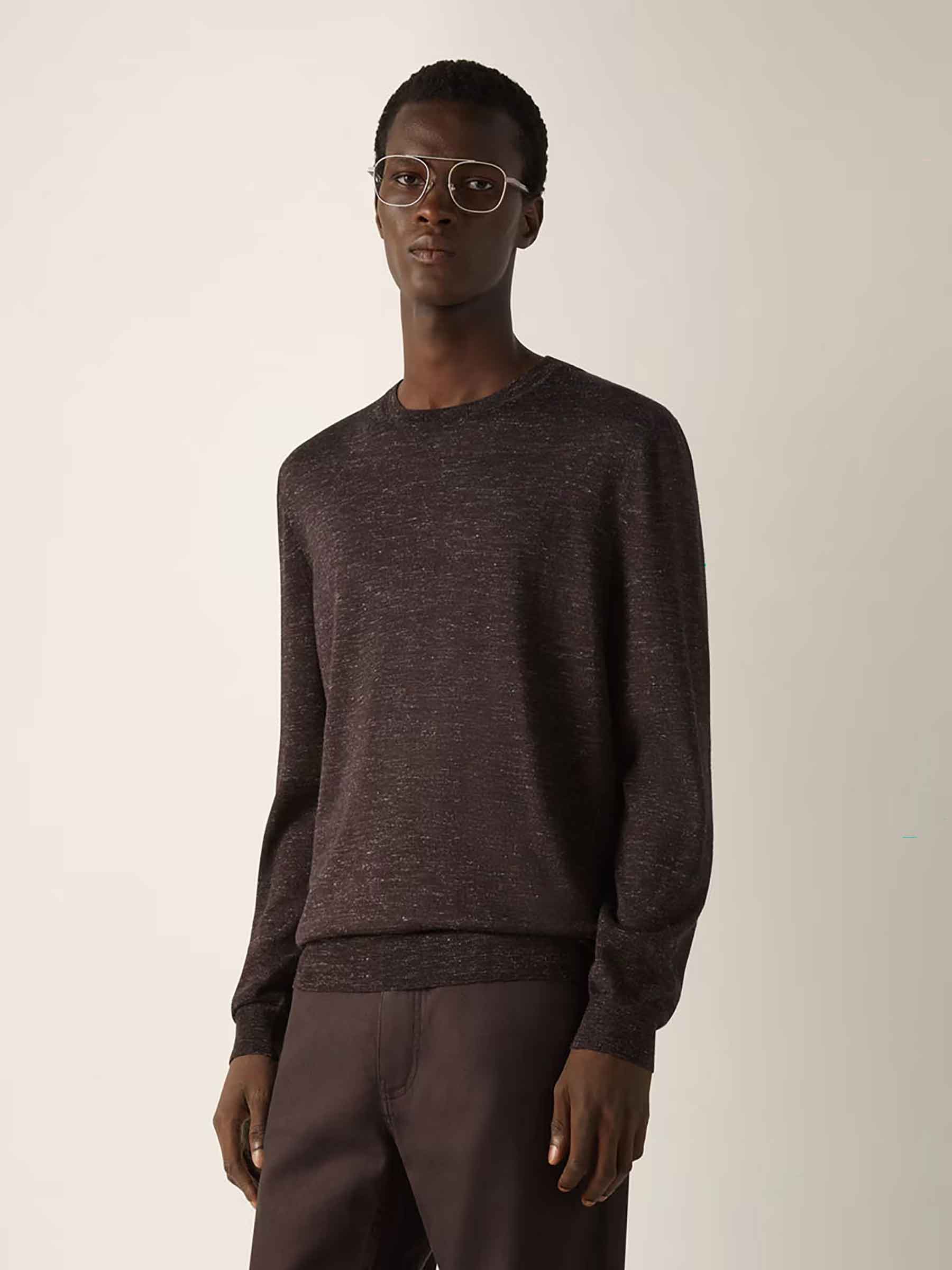 Classic cut merino wool knit sweater