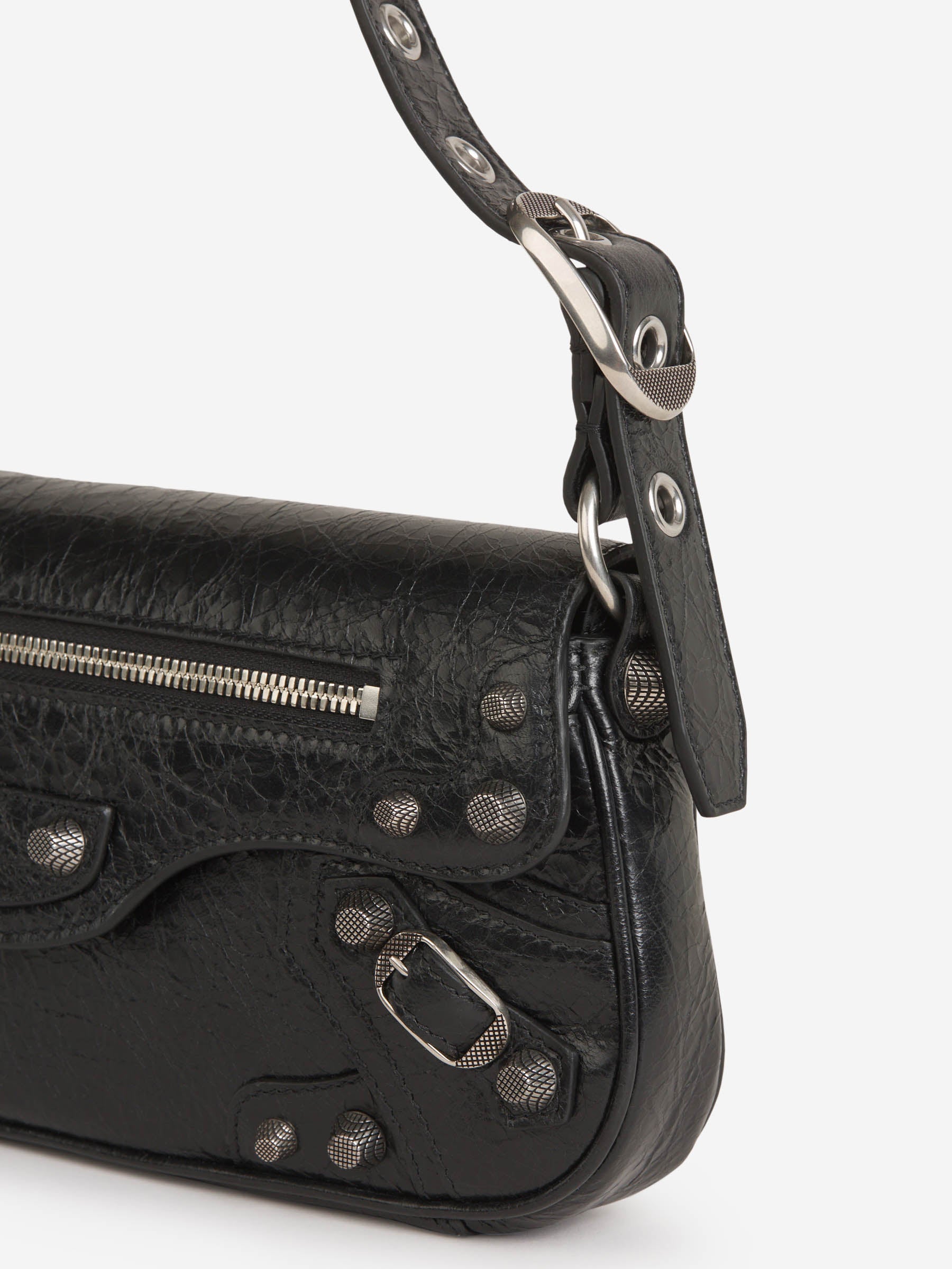 Buy Shoulder bags Balenciaga Black leather Le Cagole S