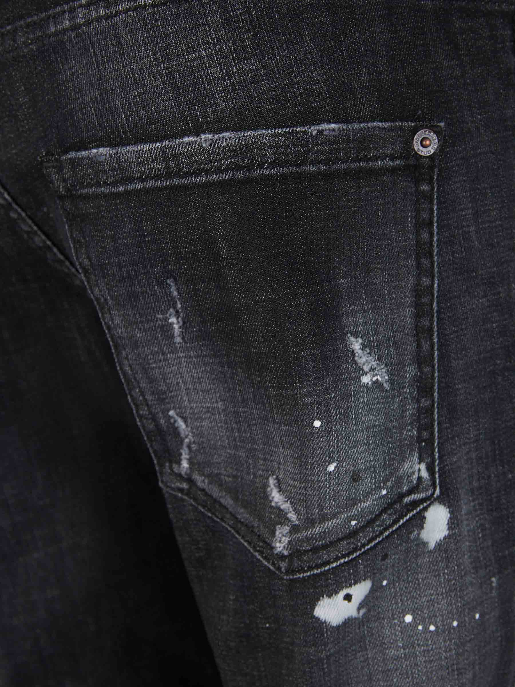 Dsquared2 – Dsquared2 Cotton Skater Jeans in Barcelona or Shop 