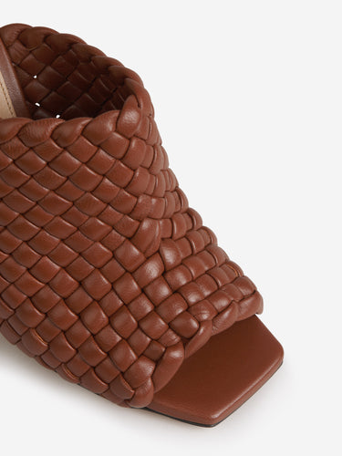 Bottega Veneta Mujer Barcelona Mules Canalazzo Acolchado color Terracota sku 800-005097 01 - Foto 4
