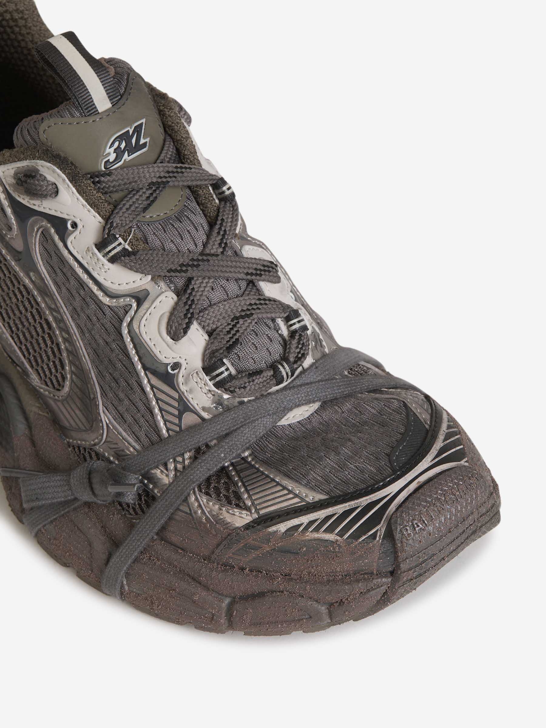 Balenciaga – Worn-Out 3XL Sneakers Hombre 616-002577 01 Balenciaga – Worn-Out 3XL Sneakers Hombre 616-002577 01